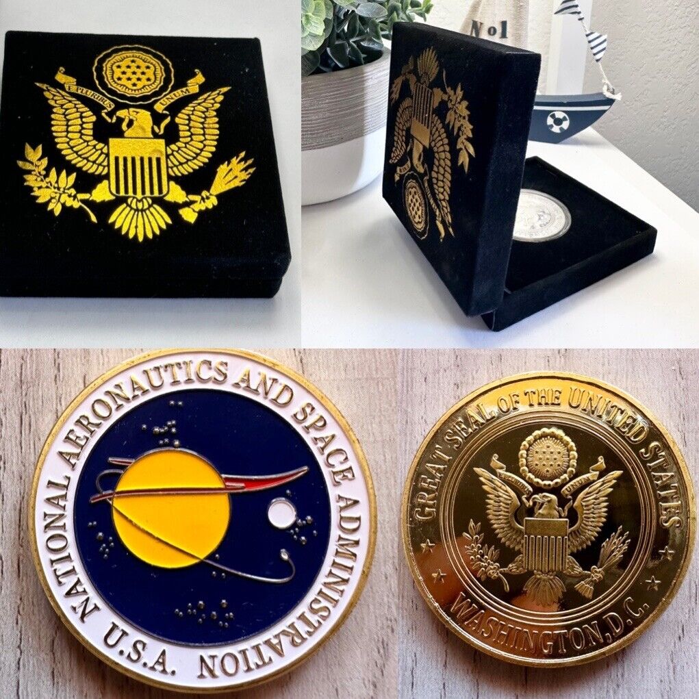 NATIONAL AERONAUTICS & SPACE ADMINISTRATION \'NASA\' Challenge Coin w/ velvet case