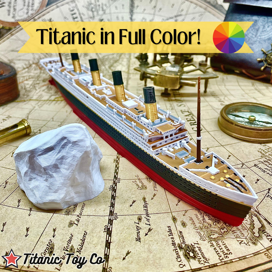 Full Color RMS Titanic Model 12\