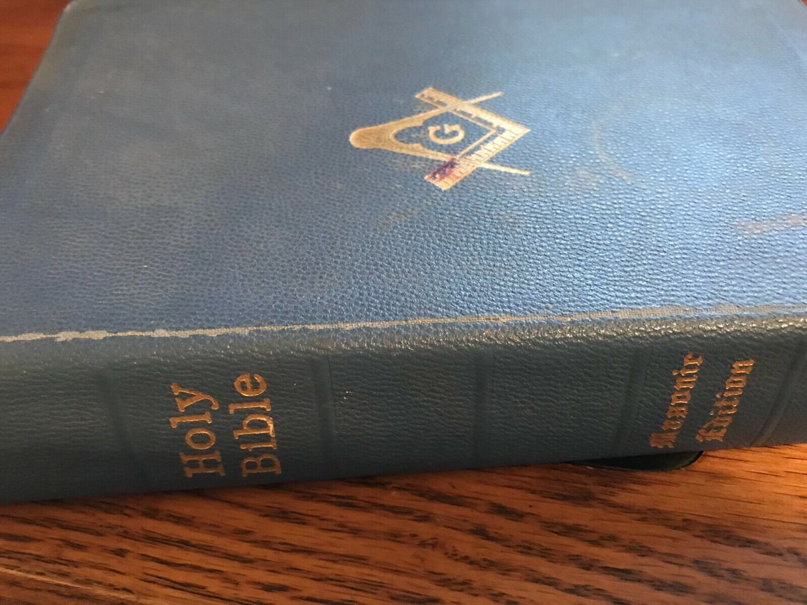 Holy bible Masonic Edition 1957