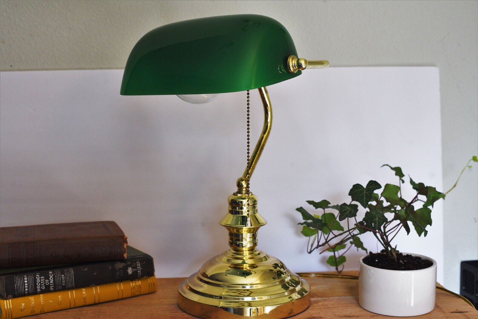 Vintage Bankers Desk Lamp Green Glass Shade Piano Table Light Brass Base WORKS