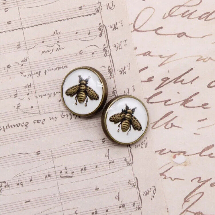 Gucci Bees White 18mm Replacement Designer Buttons Set of 2