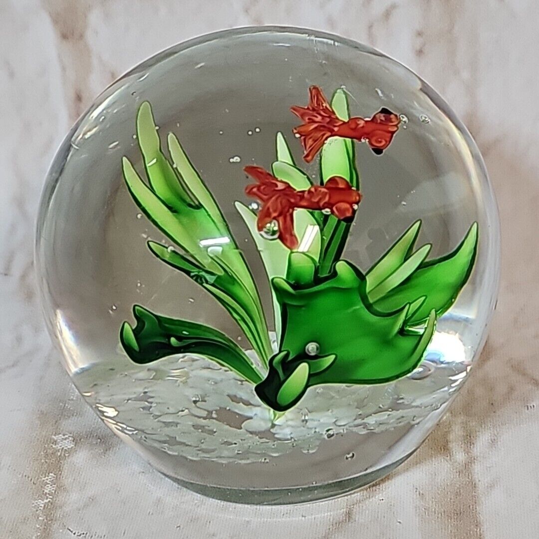Round Glass Paper Weight With Green Algae  and Two Koi Fisha 2.9