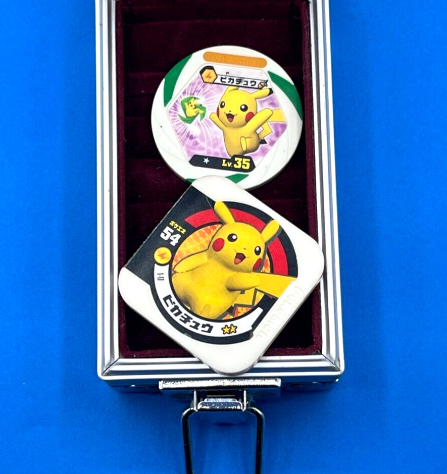 Lot 2  ( pikachu 1 2  ) Pokemon Battrio Toretta Coin  1 2 Japanese