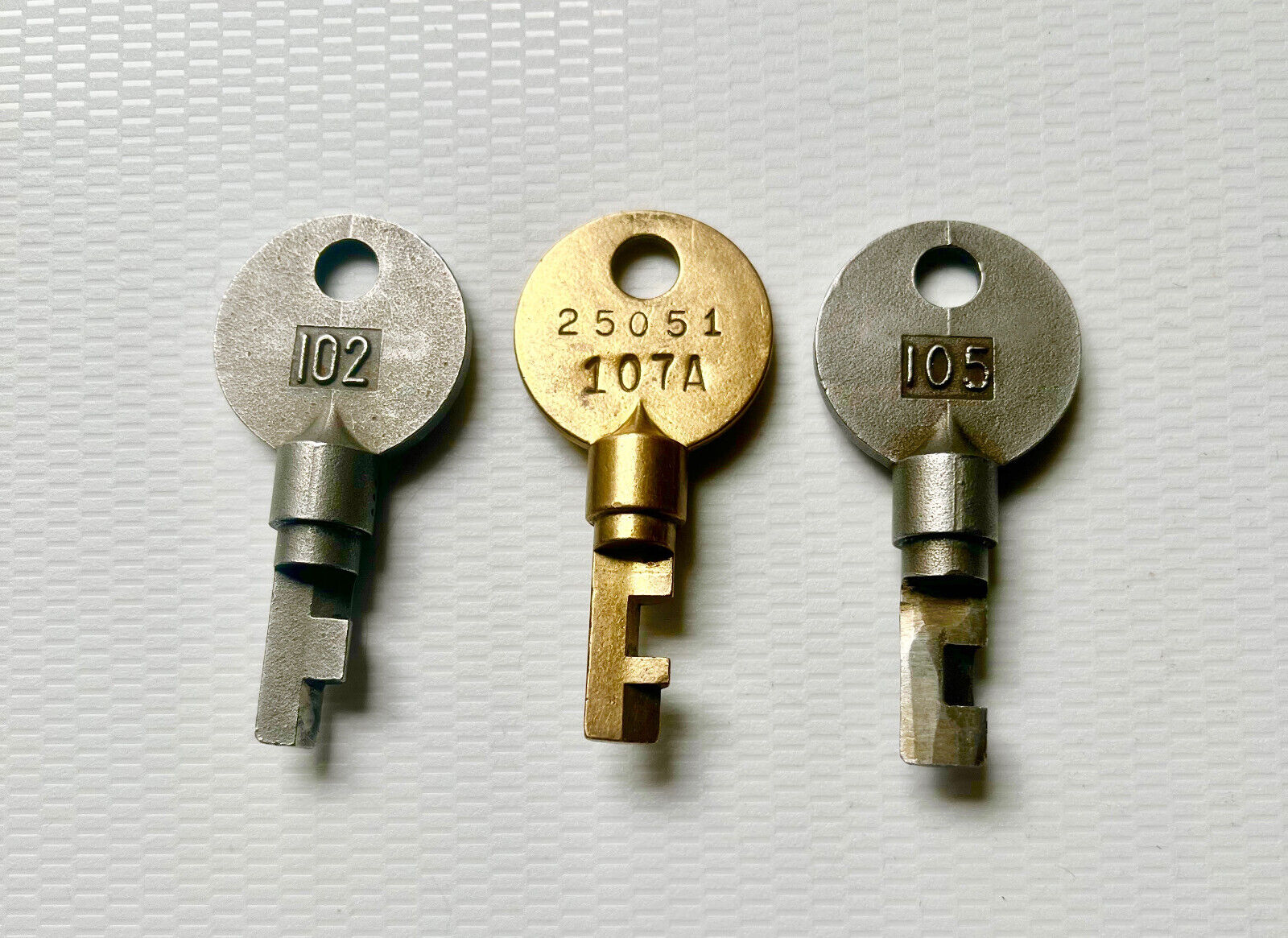 3 Sargent & Greenleaf Environmental High Security 107A,  105,  102  Padlock Keys