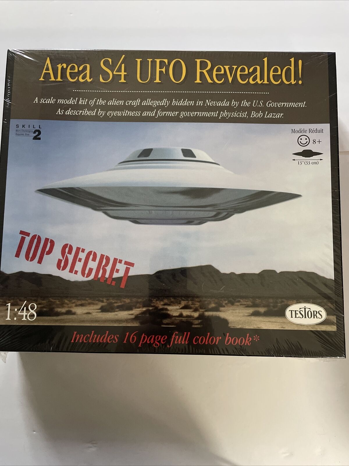 Testors AREA S4 UFO 1/48 Spacecraft - 13\
