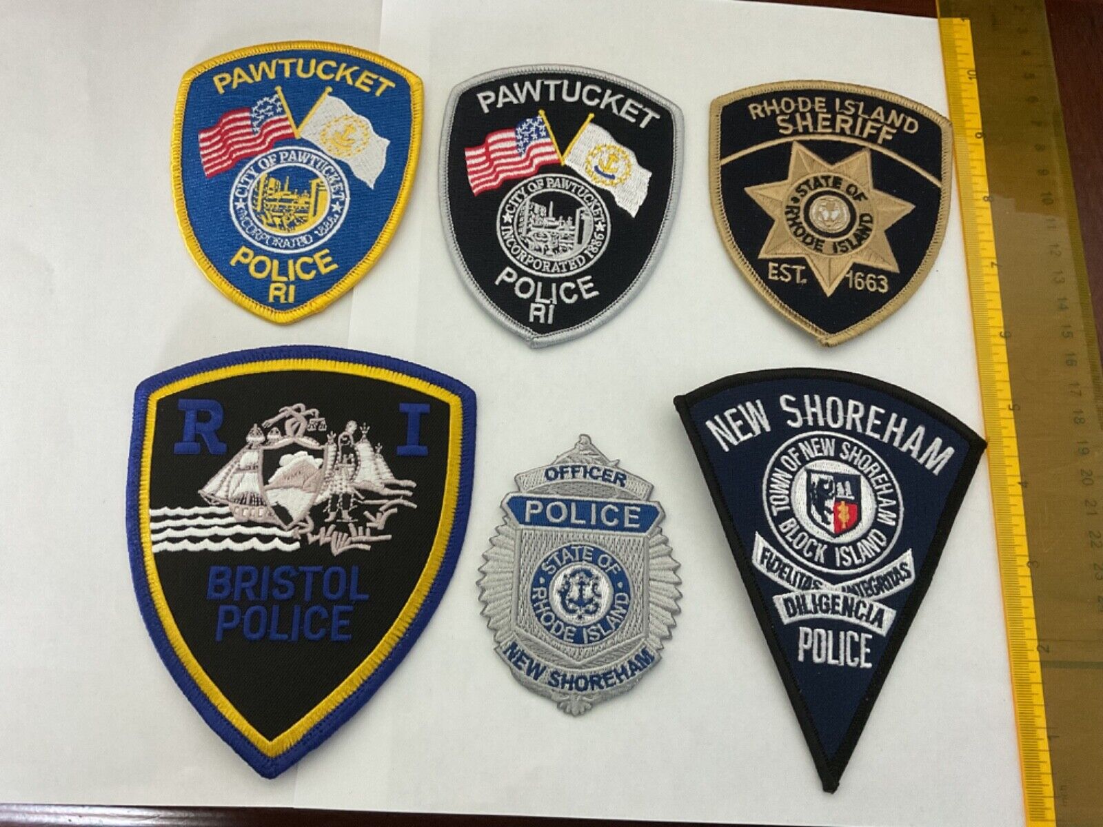 Police , Law Enforcement Rhode Island collectable Embroidered Patch  6 pieces.