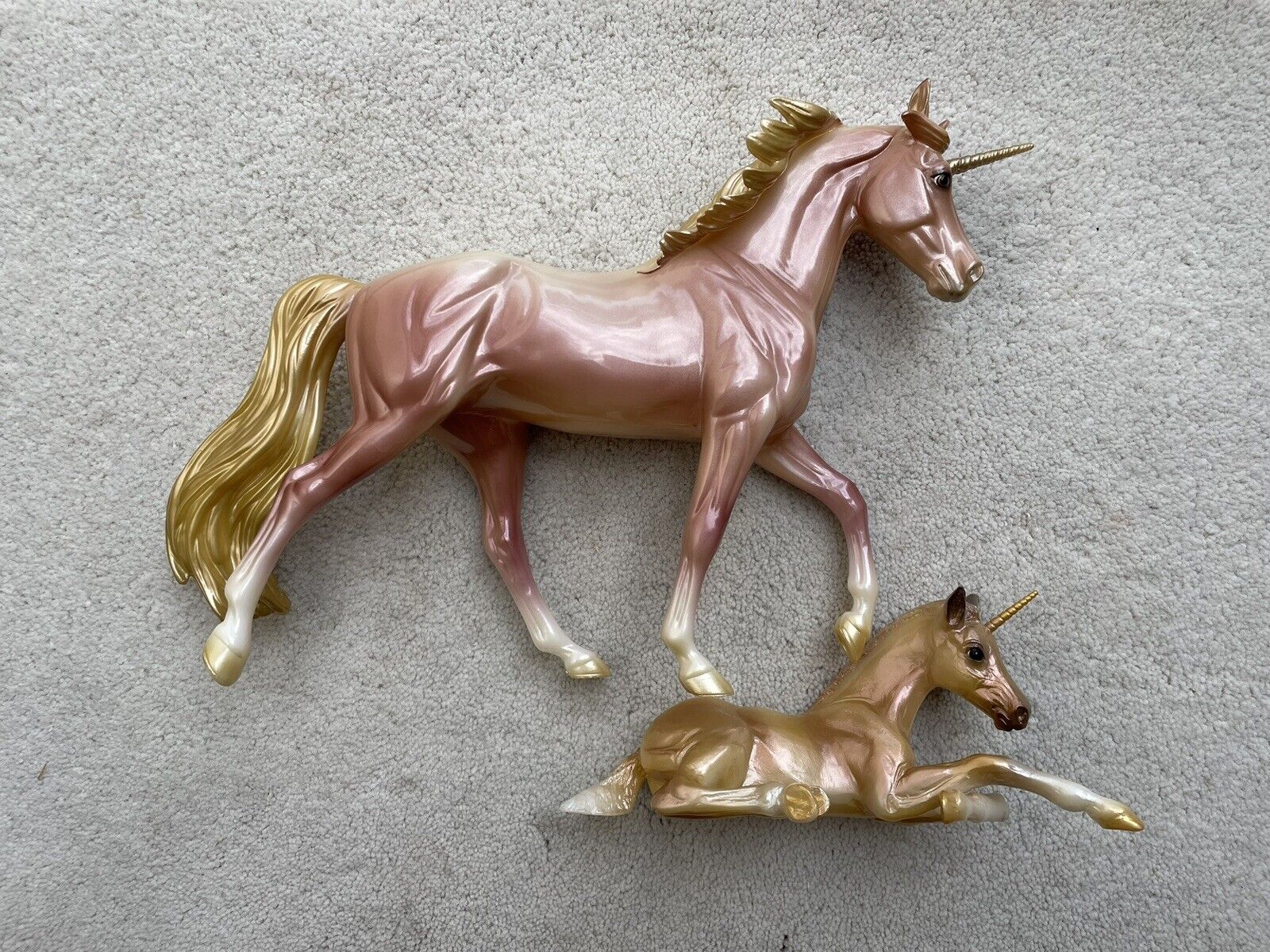 Breyer Horse SR #712454 Ceres & Minerva Glossy Pink Ashley Tennessee Unicorns