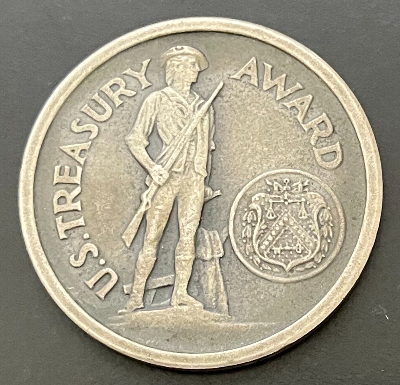 US Treasury Award 1941 - 1945 War Finance Patriotic Service Medal Token Silver