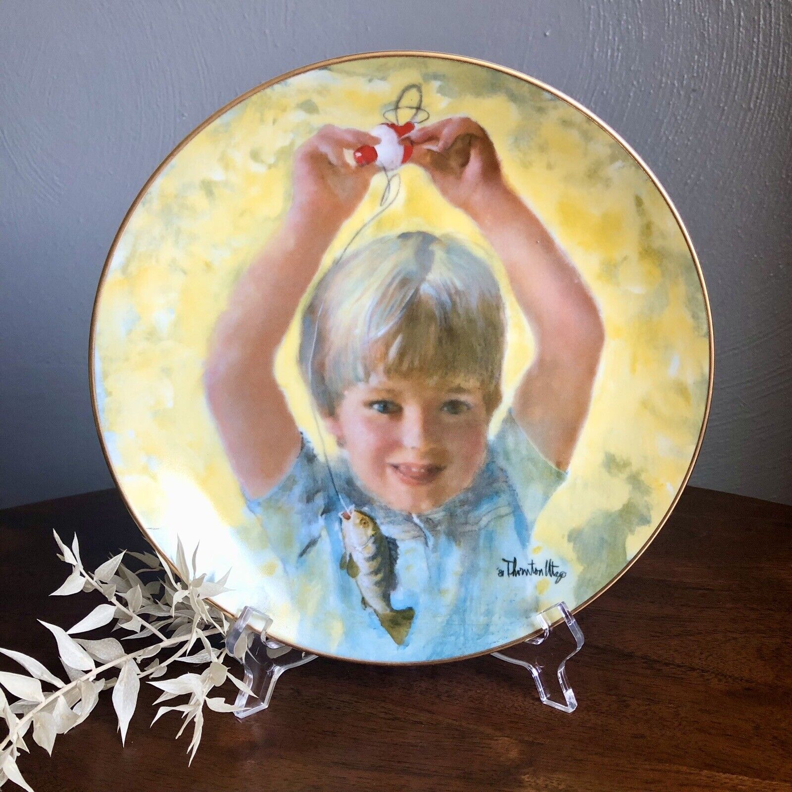 FIRST CATCH Thornton Utz Carefree Days Collector Plate 8.5\