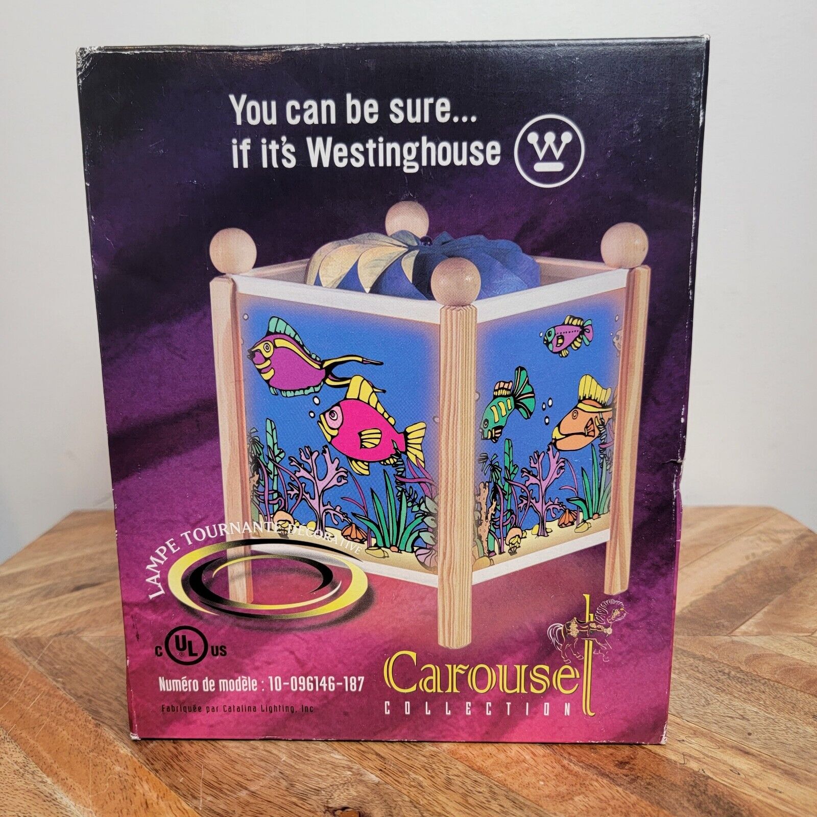 Vintage 1999 Westinghouse Carousel Collection Spinning Fish Ocean Design Lamp