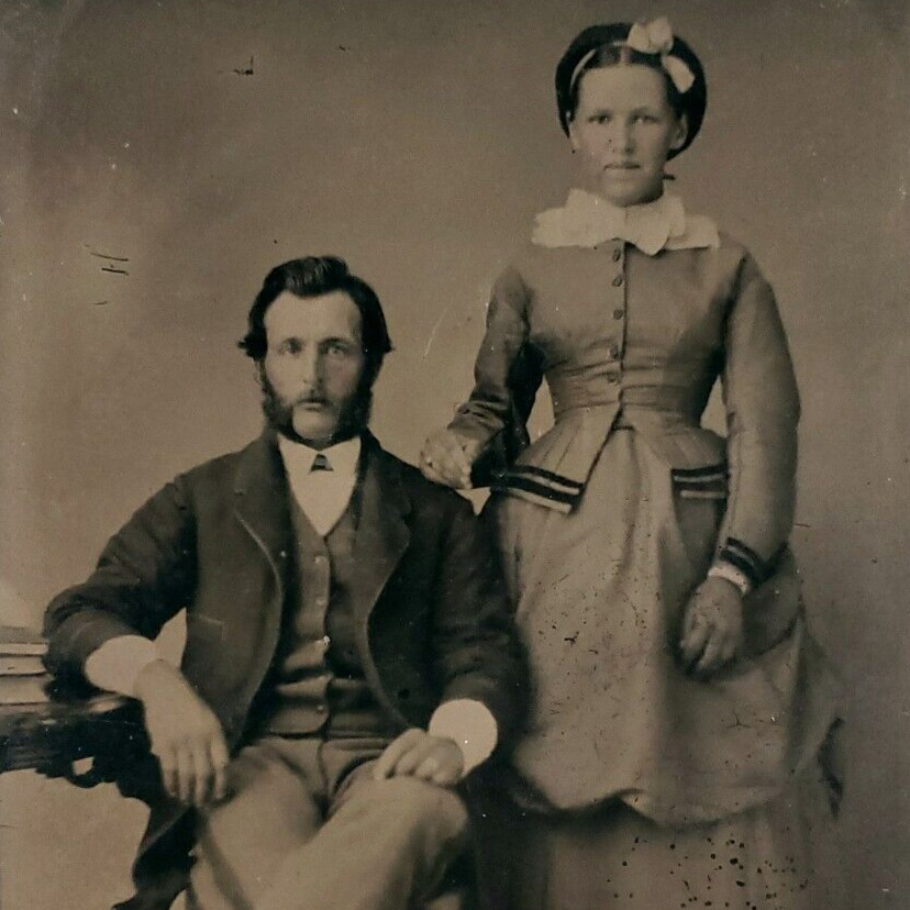 Tintype Photo Patient Young Couple c1870 Antique 1/6 Plate Mutton Chop Man A2760