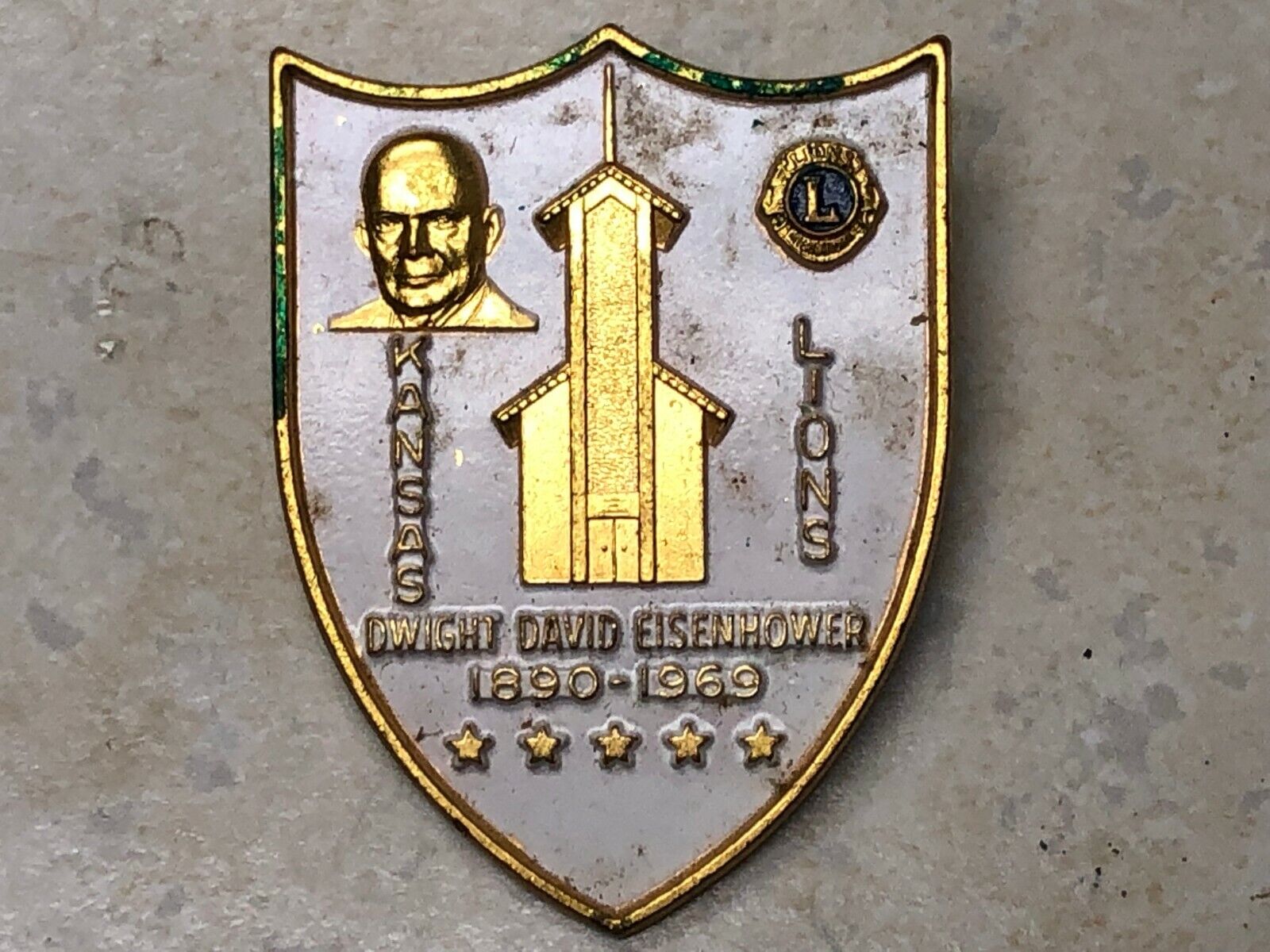 1969 Dwight D Eisenhower Pin Kansas Lions 