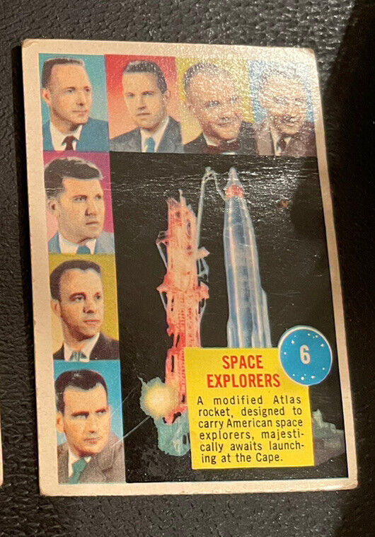 1963 Topps Astronauts 3D Trading Card - #6 Space Explorers - VG condition