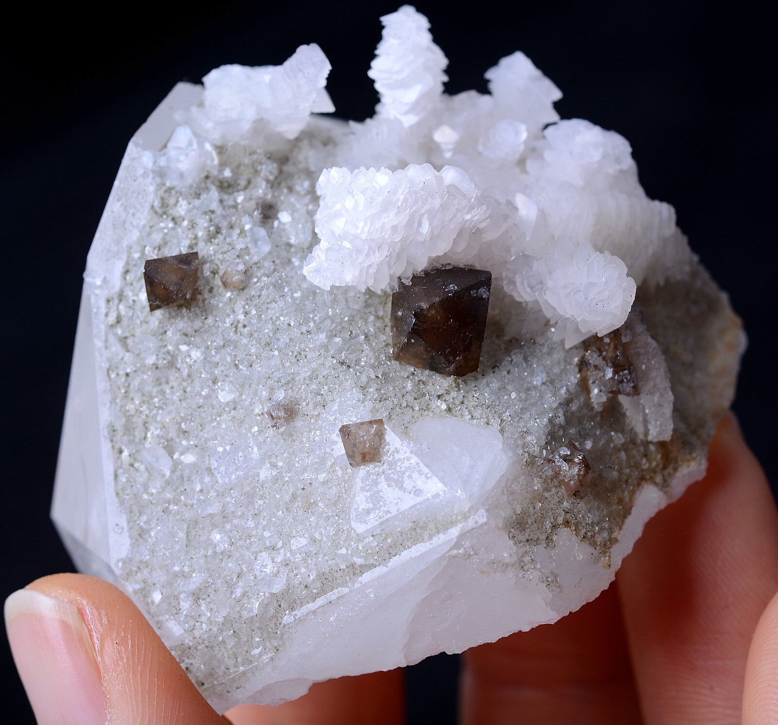 88g Natural Rare Scheelite & Crystal Calcite Mineral Specimen/YaogangxianChina