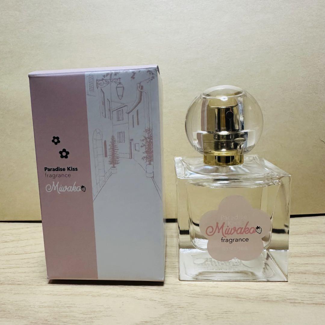Ai Yazawa Exhibition Parakis Fragrance