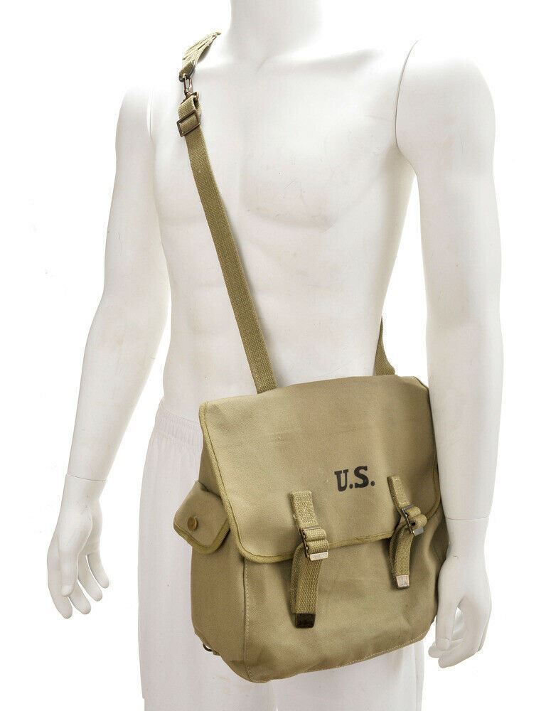 U.S. WW2 M1936 Musette Bag with Shoulder strap Lt OD marked JT&L 1943
