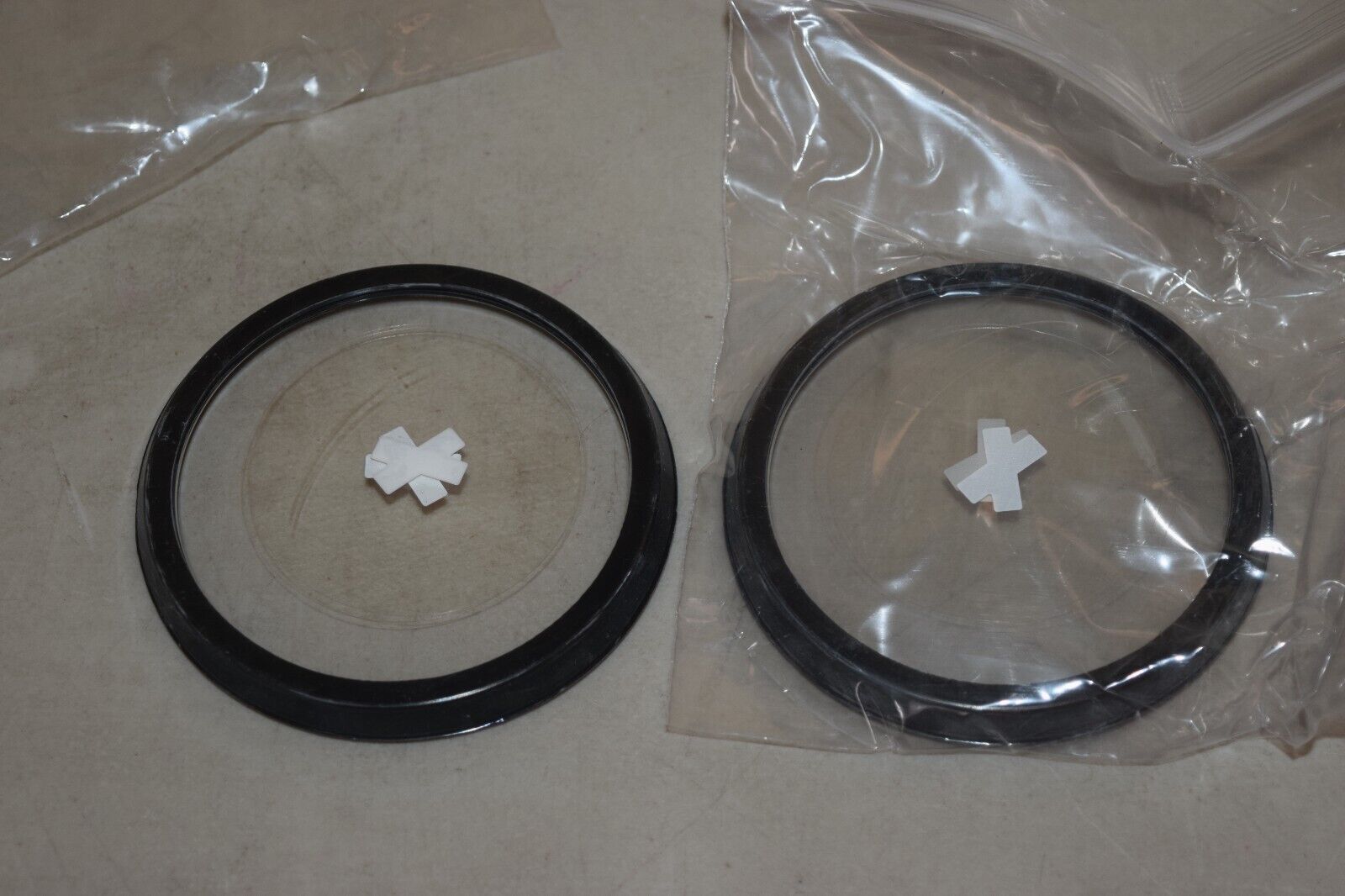Pair Outsert Clear Polycarbonite Lenses FM12 Gas Mask