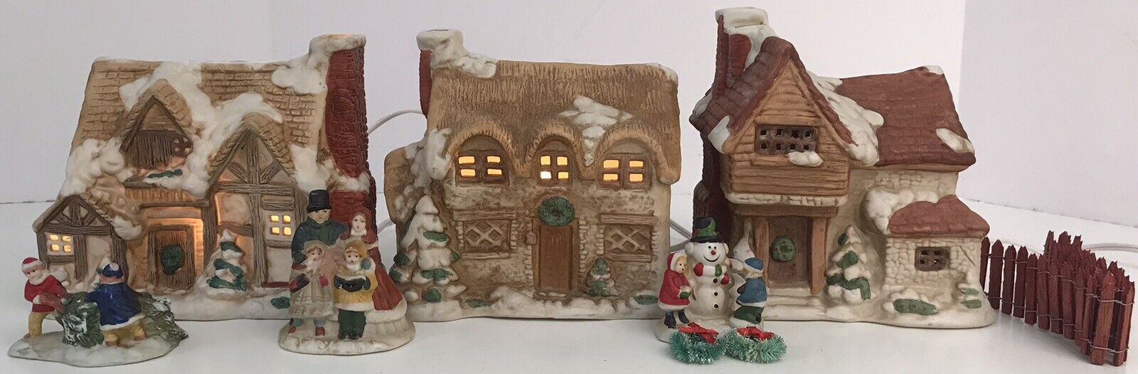 Vintage Christmas Village Houses Set w/ Snowman Family Lighted Buildings *Read*