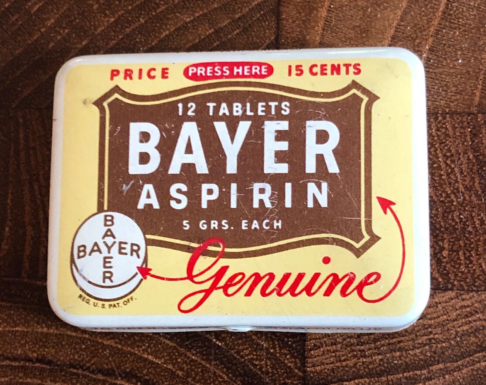Vintage BAYER ASPIRIN TIN 12 tablet size mini box Sterling Drug Varick St NYC