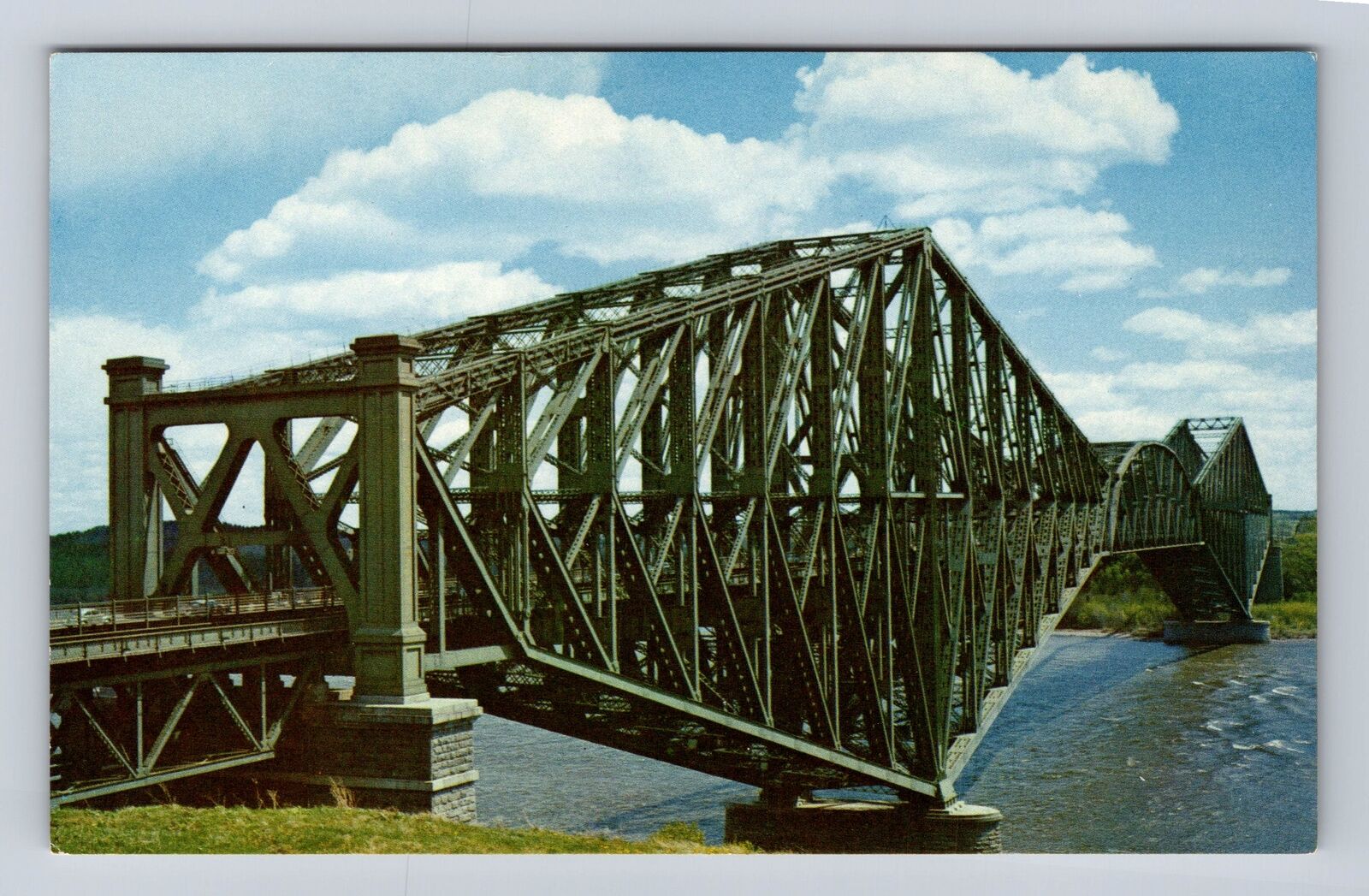 Quebec Canada, Le pont de Quebec, The Quebec Bridge, Vintage Souvenir Postcard