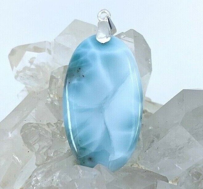 Larimar Pendant Natural Stone 33 Cts Beliere in 925 Minerals Silver
