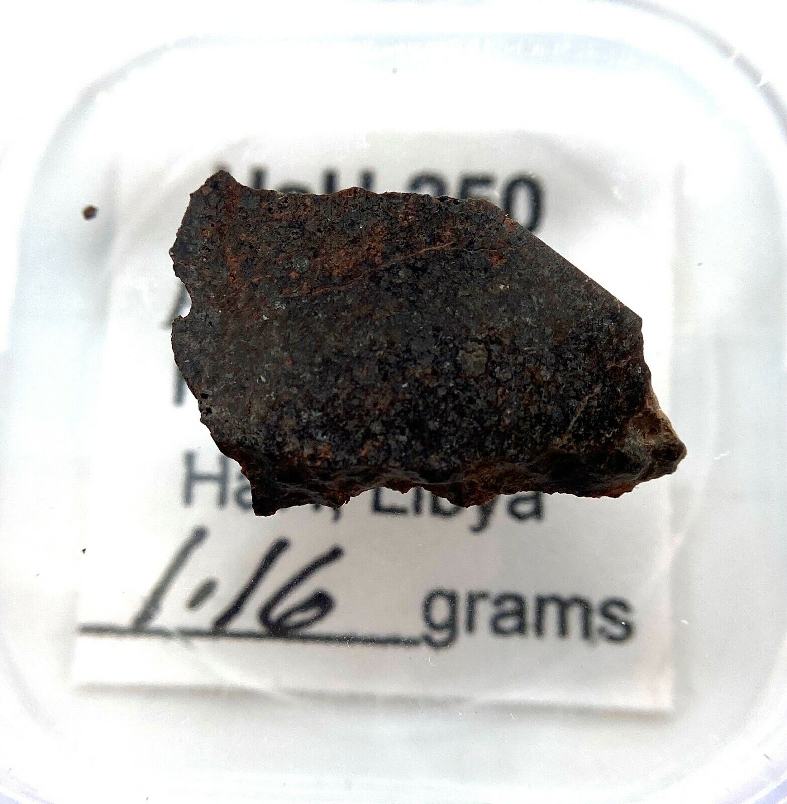 HaH 250 -  Hammadah al Hamra meteorite H5 chondrite slice - 1.16 gram