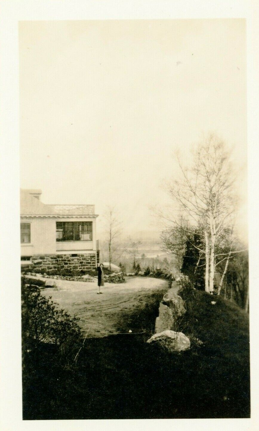 Woman at House Overlooking Cliff to Nowhere Creepy Odd Vintage Old Photo 