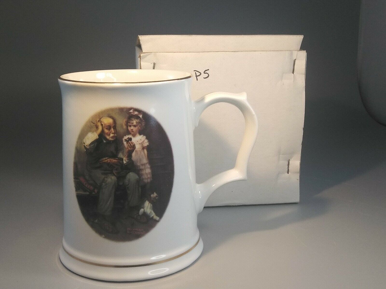 Vintage 1987 Norman Rockwell The Shoemakers Challenge Museum Collection Mug (P5)