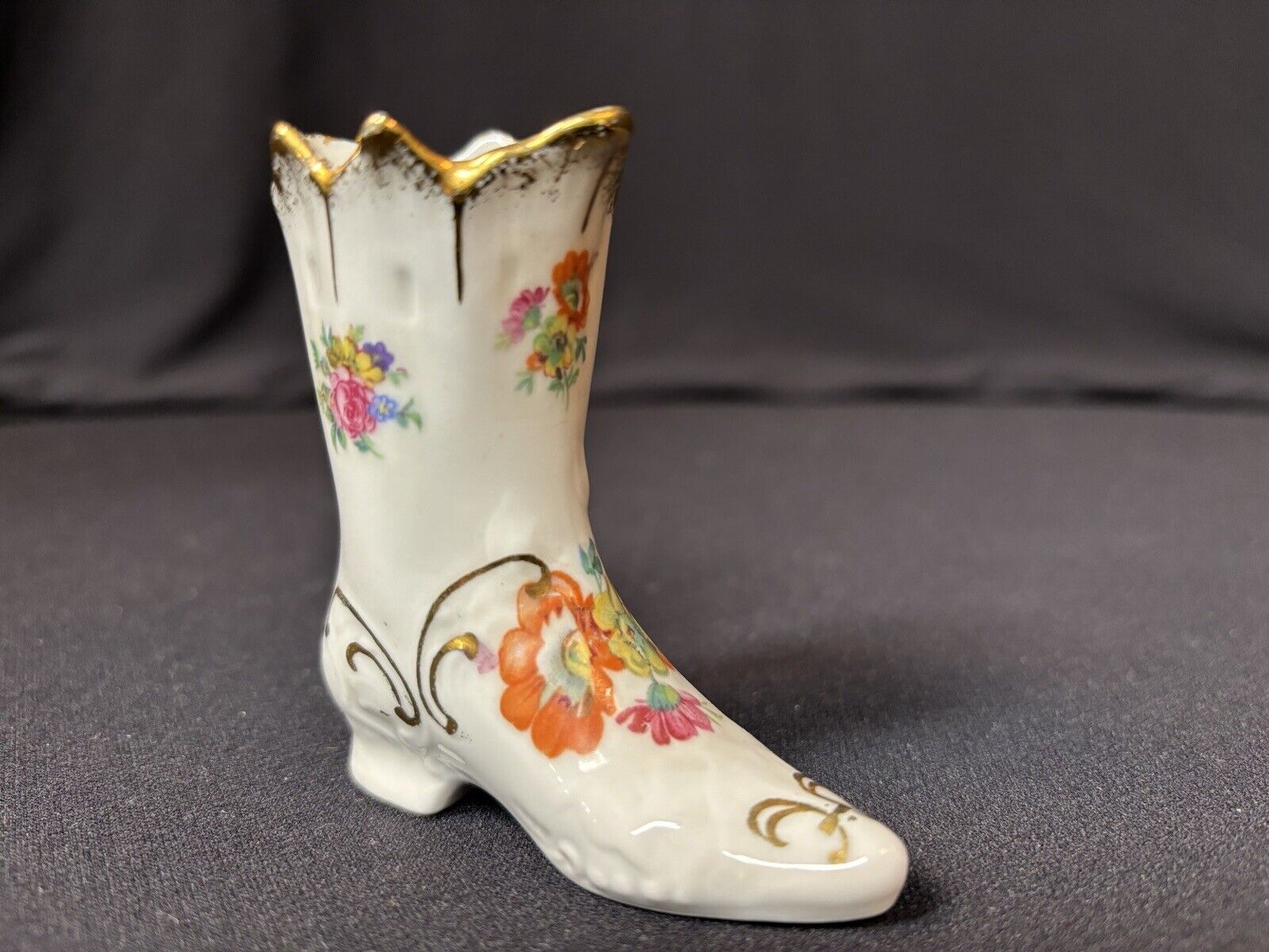 Vintage Porcelain Elfinware Mini Boot with Flowers Gold Accents 3\