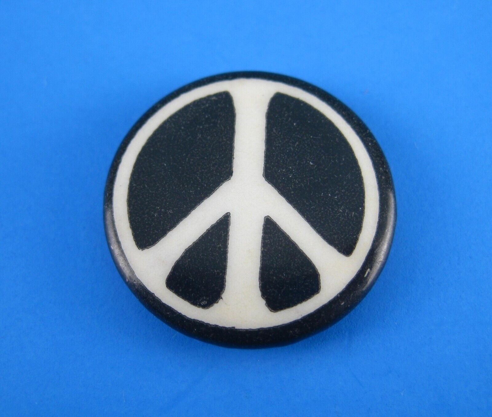 Vintage Peace Sign Pin Back Button Badge BLACK & WHITE  1970s Original Anti War