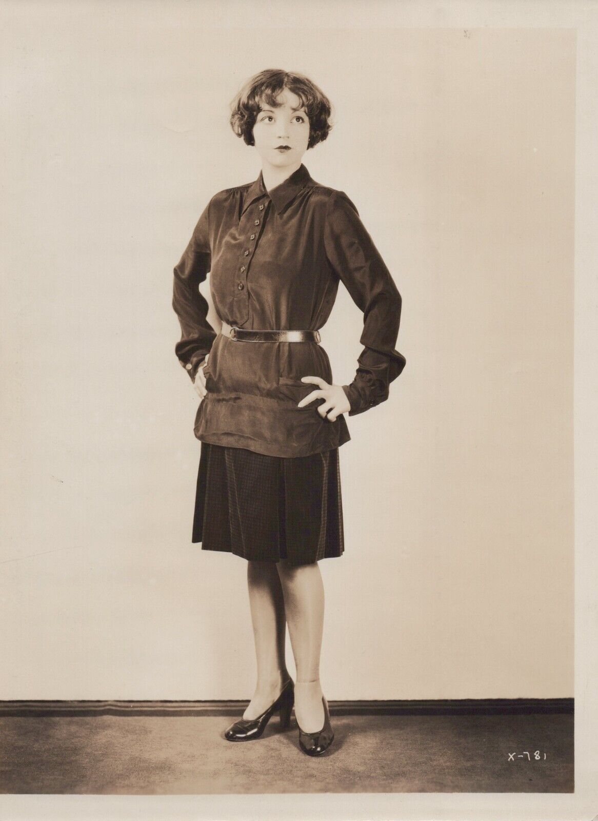 Alice White (1930s) ⭐🎬 Stylish Glamorous Pose - Original Vintage Photo K 208
