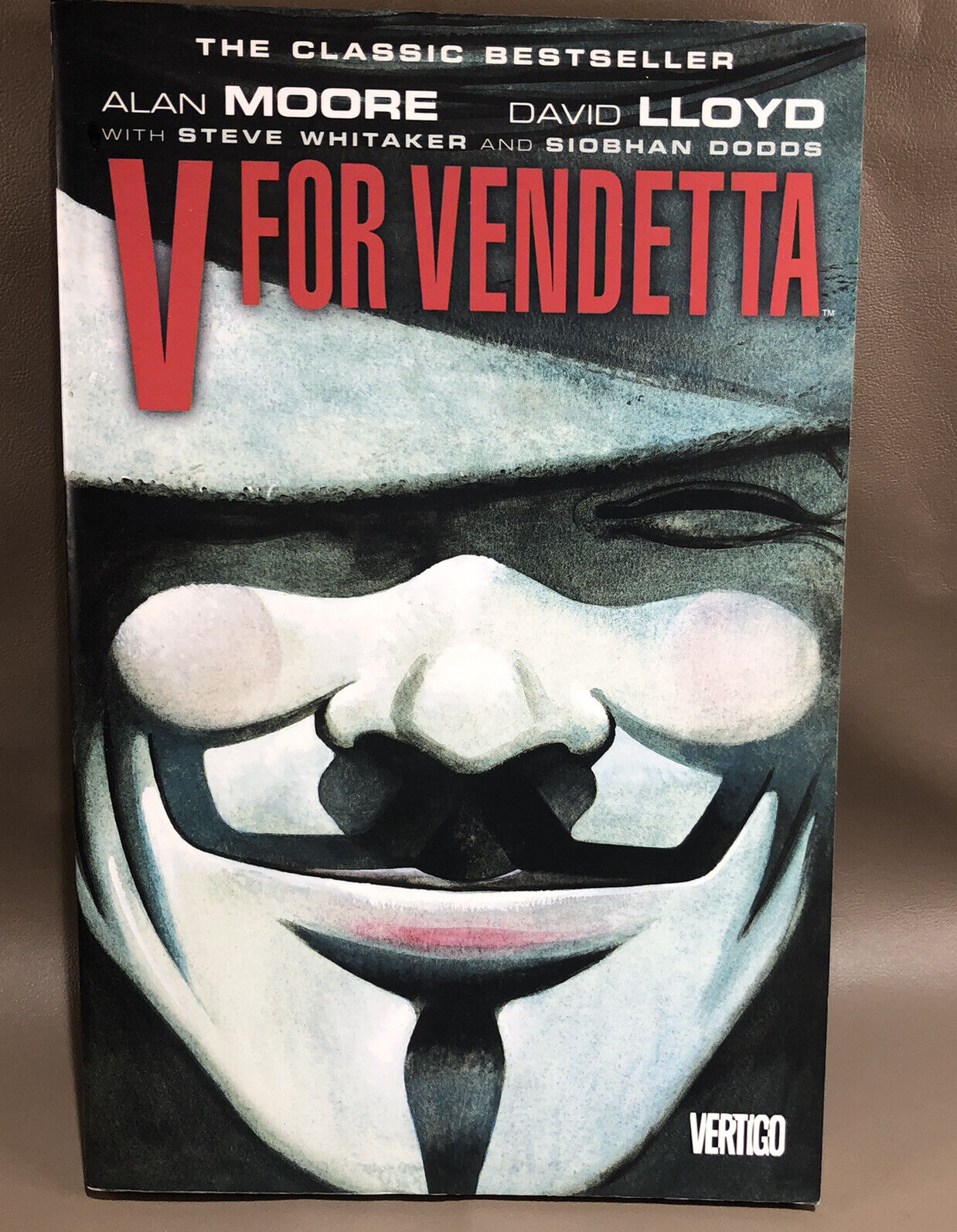 V for Vendetta, The Classic Bestseller.  Moore, Alan and Lloyd, David.