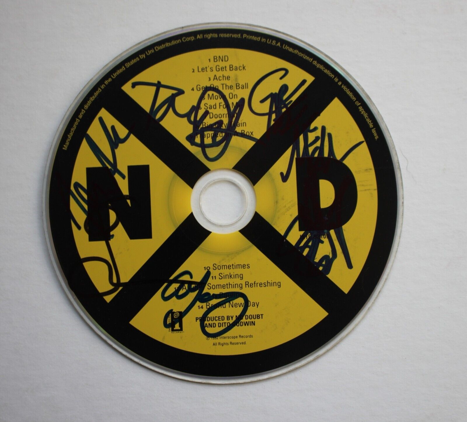 Autographed Hand Signed NO DOUBT CD Disc - Gwen Stefani +5