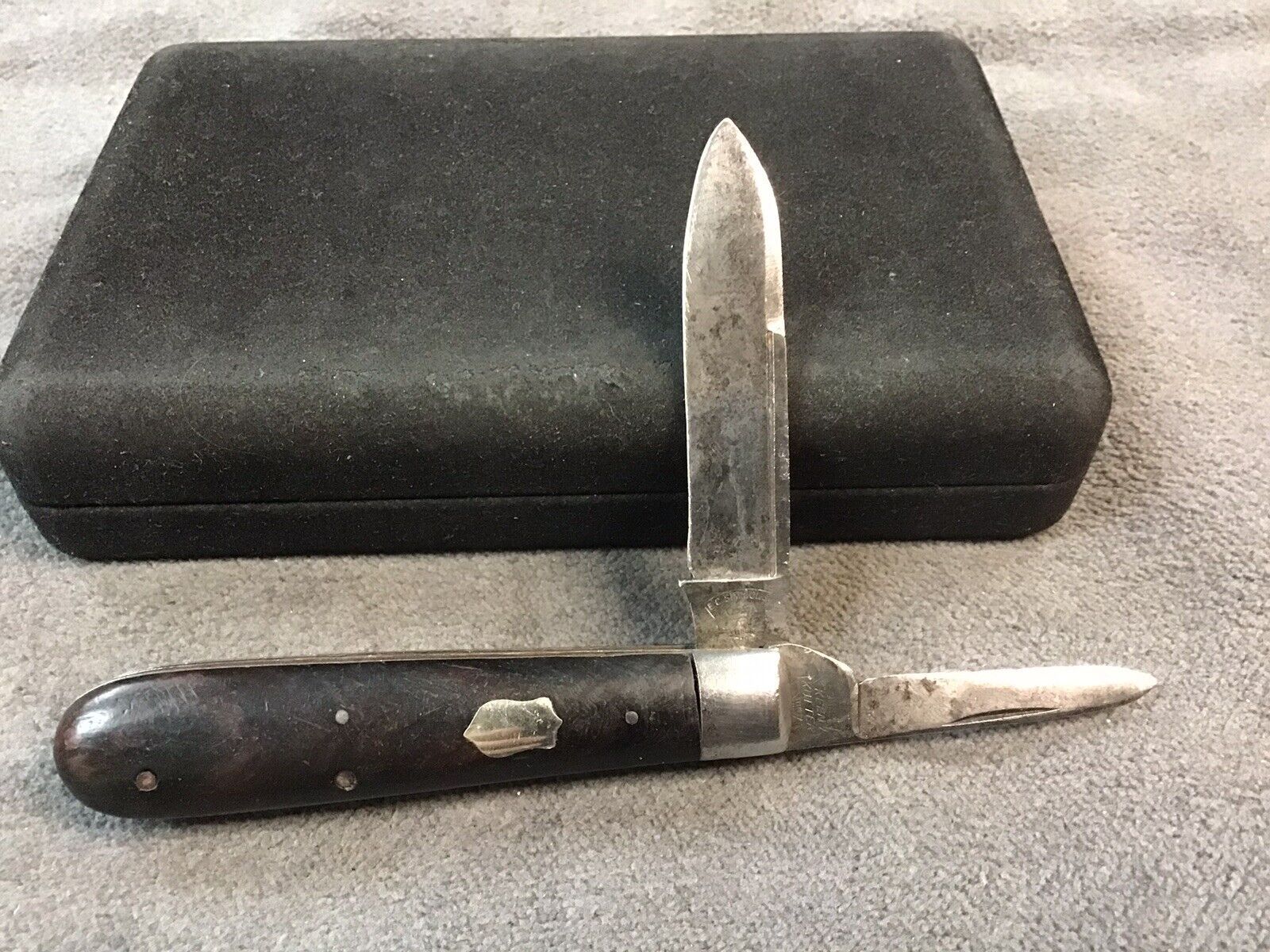 Antique Vintage KEEN KUTTER E C Simmons Jack Knife Ebony Wood Handles