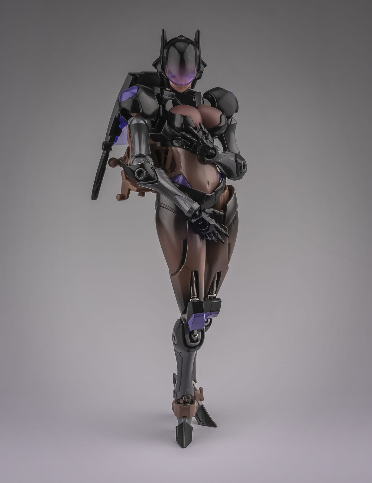 CDL CDL-03 CAT Arcee Catwoman Version Robot Action figure toy In Stock