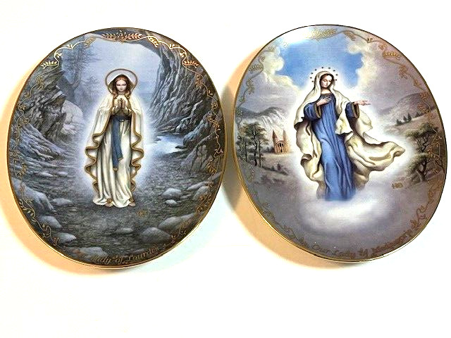 The Bradford Exchange Visions of Our Lady set Of 2 Plaque/Plate
