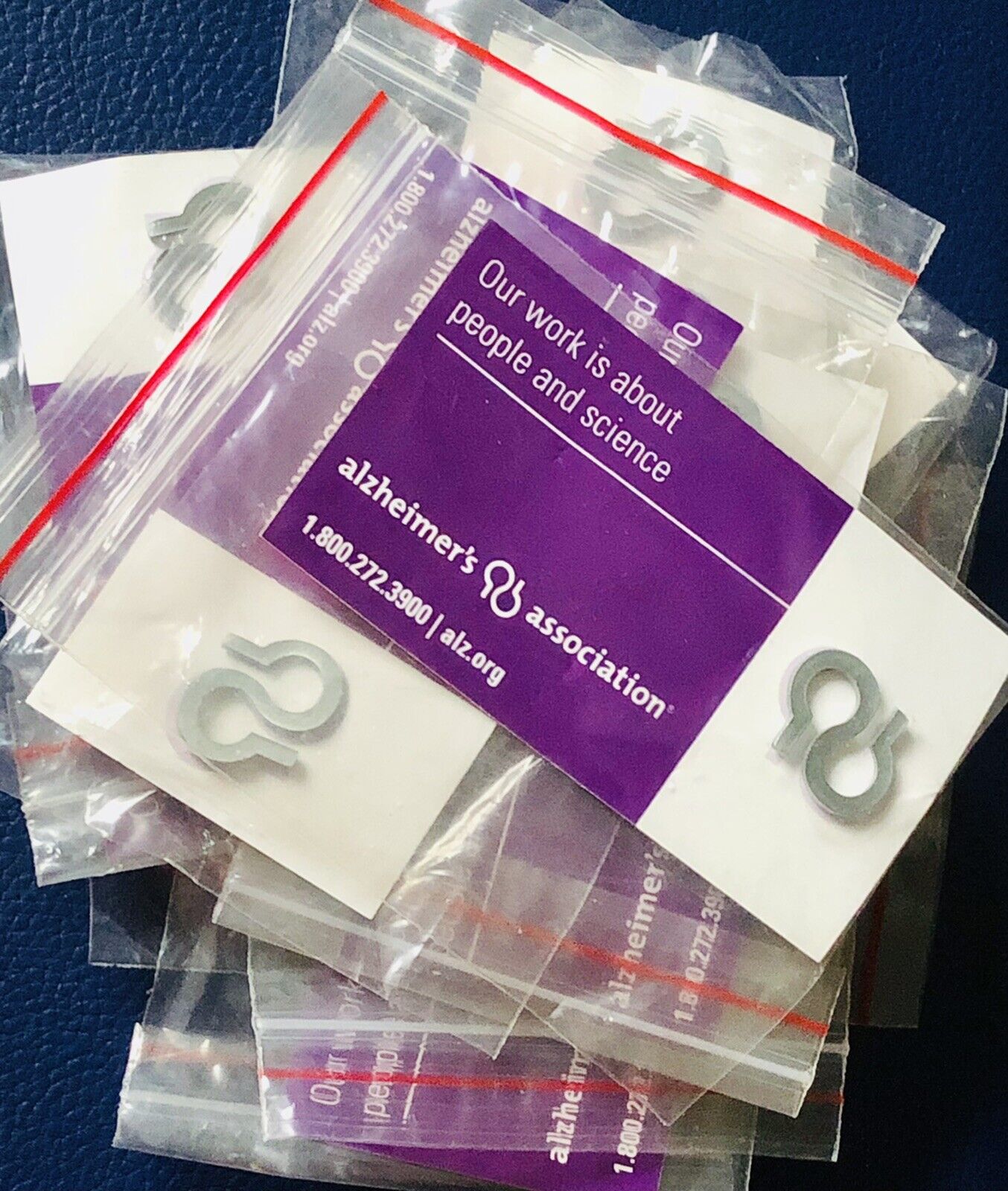 10 Alzheimer’s Awareness Association Pins (10 Pin Lot) In Original Package