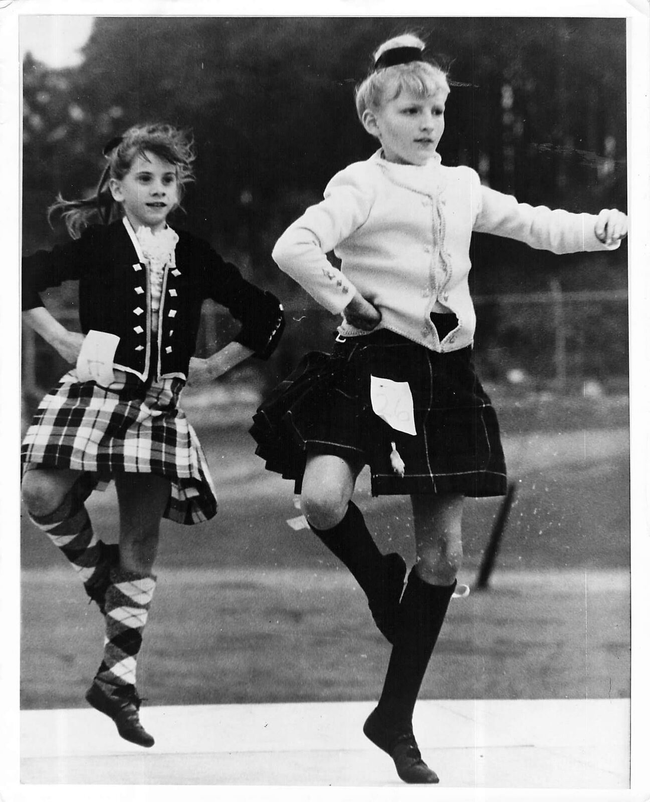1969 Press Photo Girls Scottish Dancing All Scotts Day Fest Florida kilt Braemar
