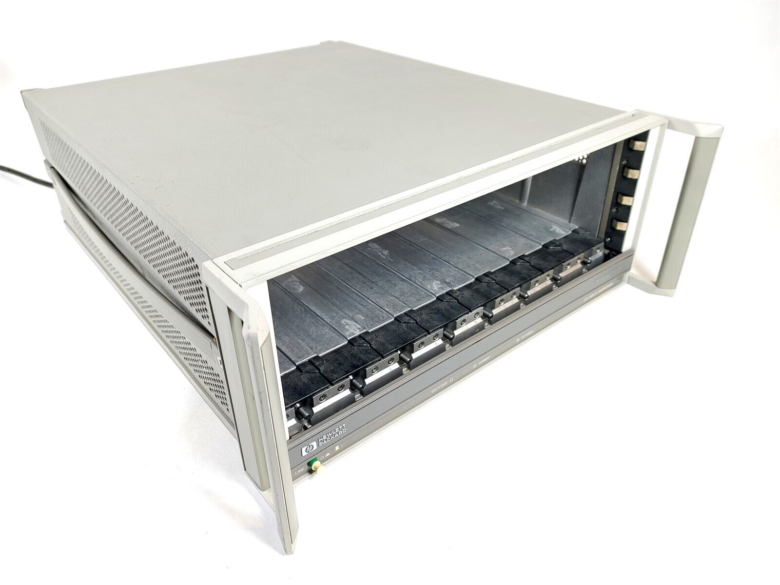 Hewlett Packard HP 70001A Mainframe Chassis Industrial Unit HP70000 System 
