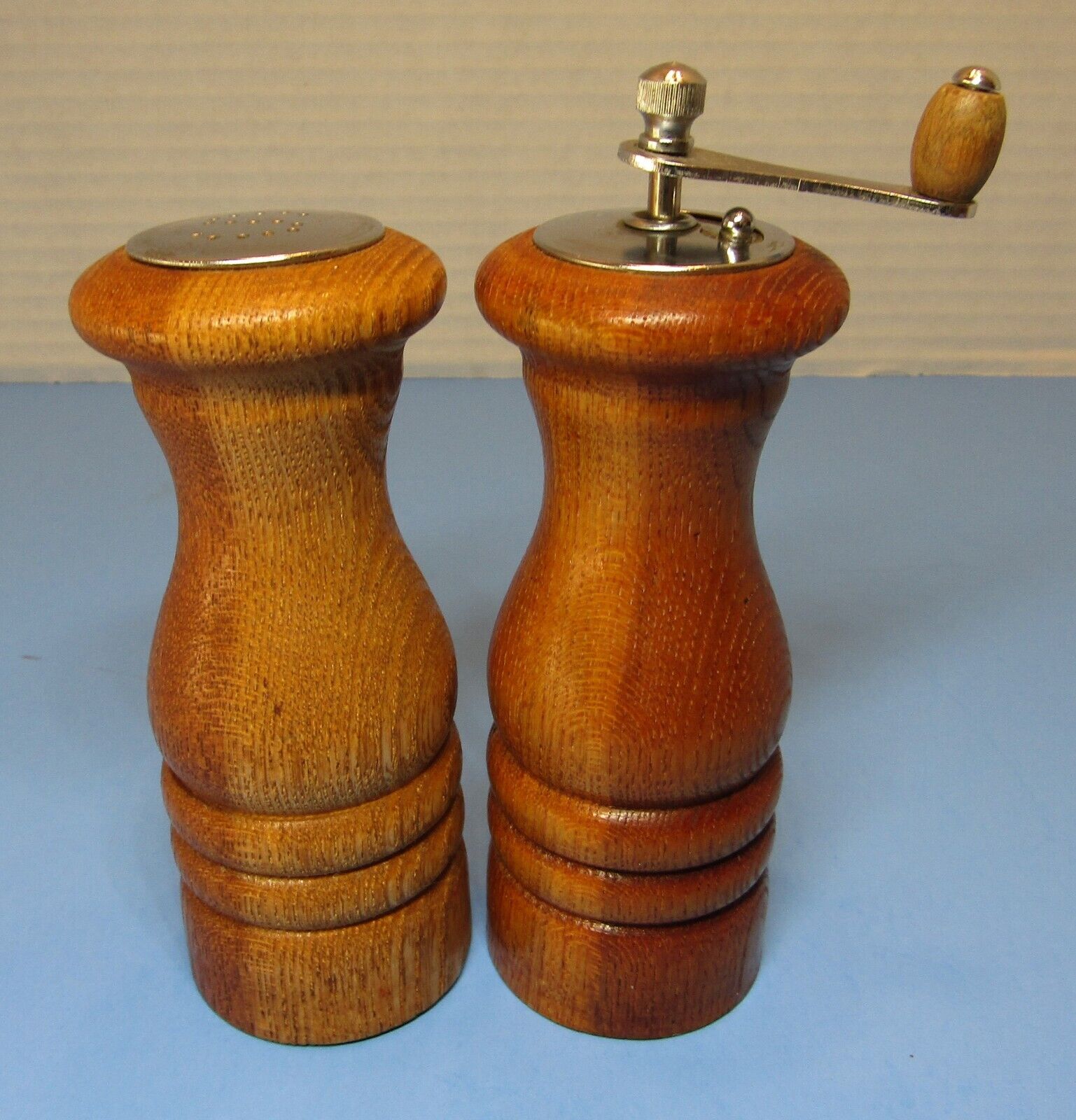 Wooden Salt Shaker and Pepper Grinder ~Made in Japan~
