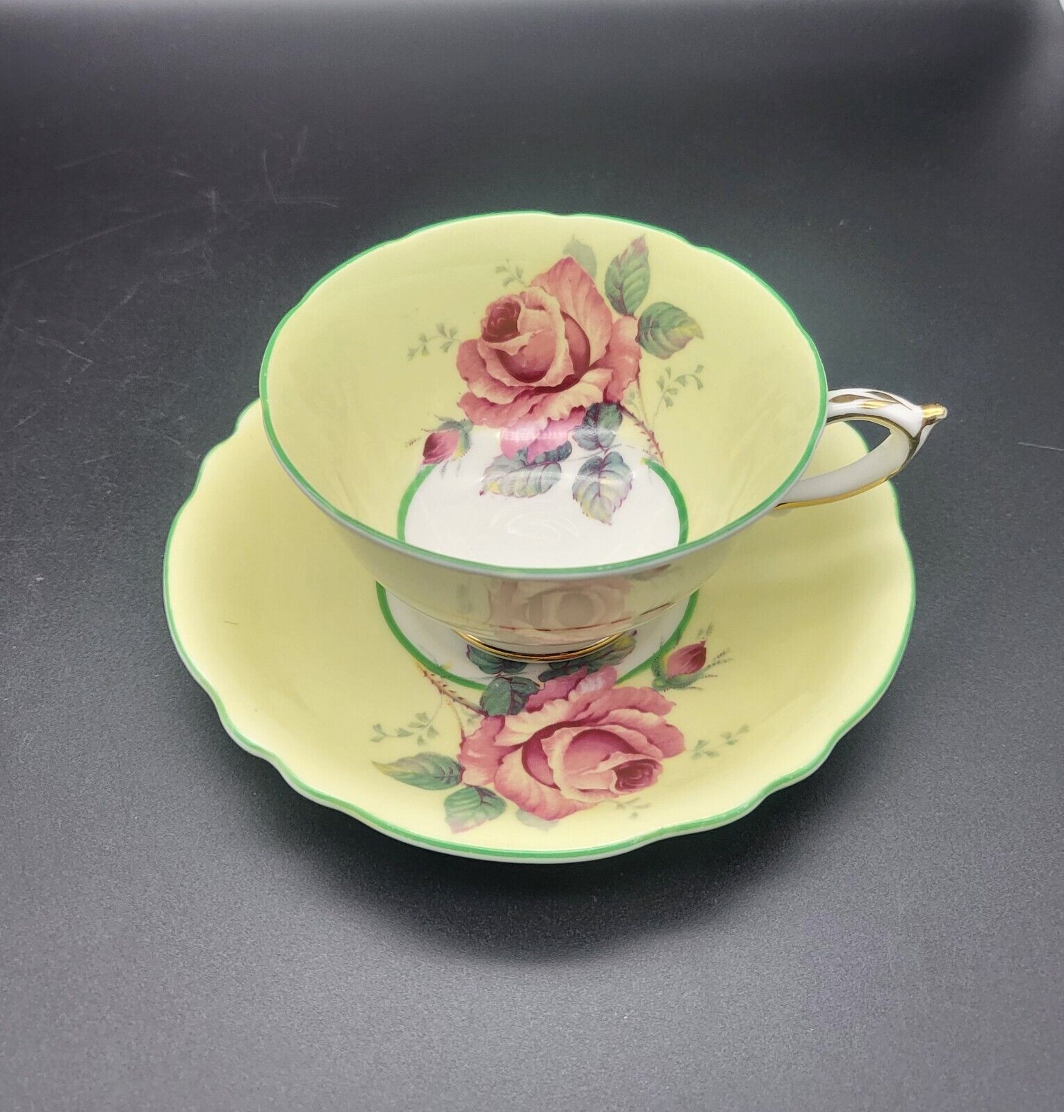 Paragon Double Warranted By Queen Mary Teacup Saucer Set Cabbage Rose 1939-1949