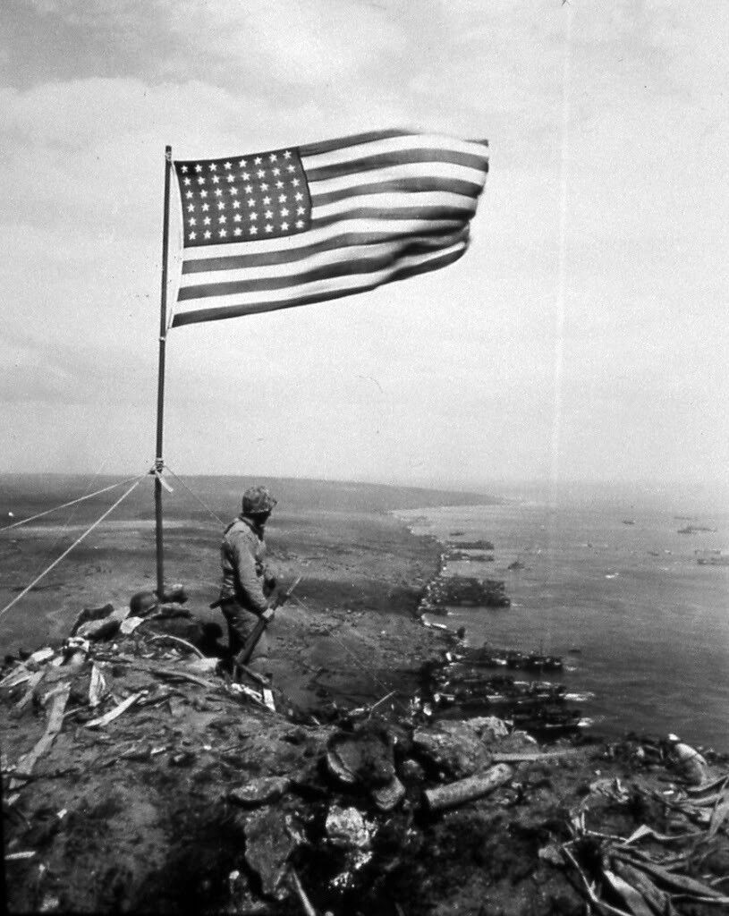 WWII B&W Photo US Marines Flag Suribachi Iwo Jima WW2 World War Two USMC  / 1055