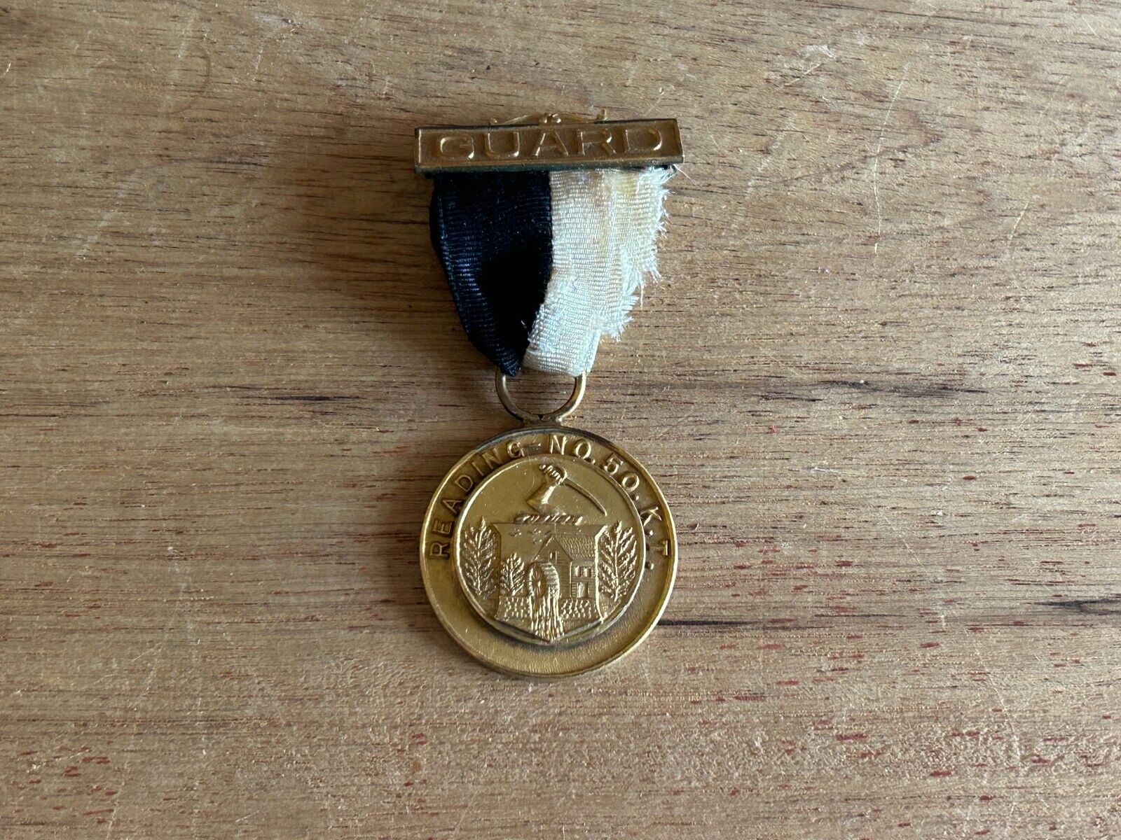 Knights Templar Reading Commandery Badge Pin Medal Ribbon GUARD 1924 Antique Vtg