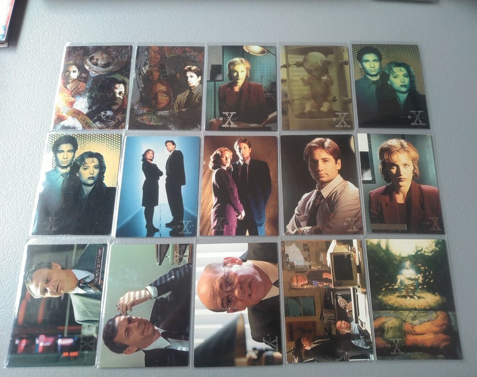1995 Topps X-Files Season 1 - Pick Your Card / Complete Your Set