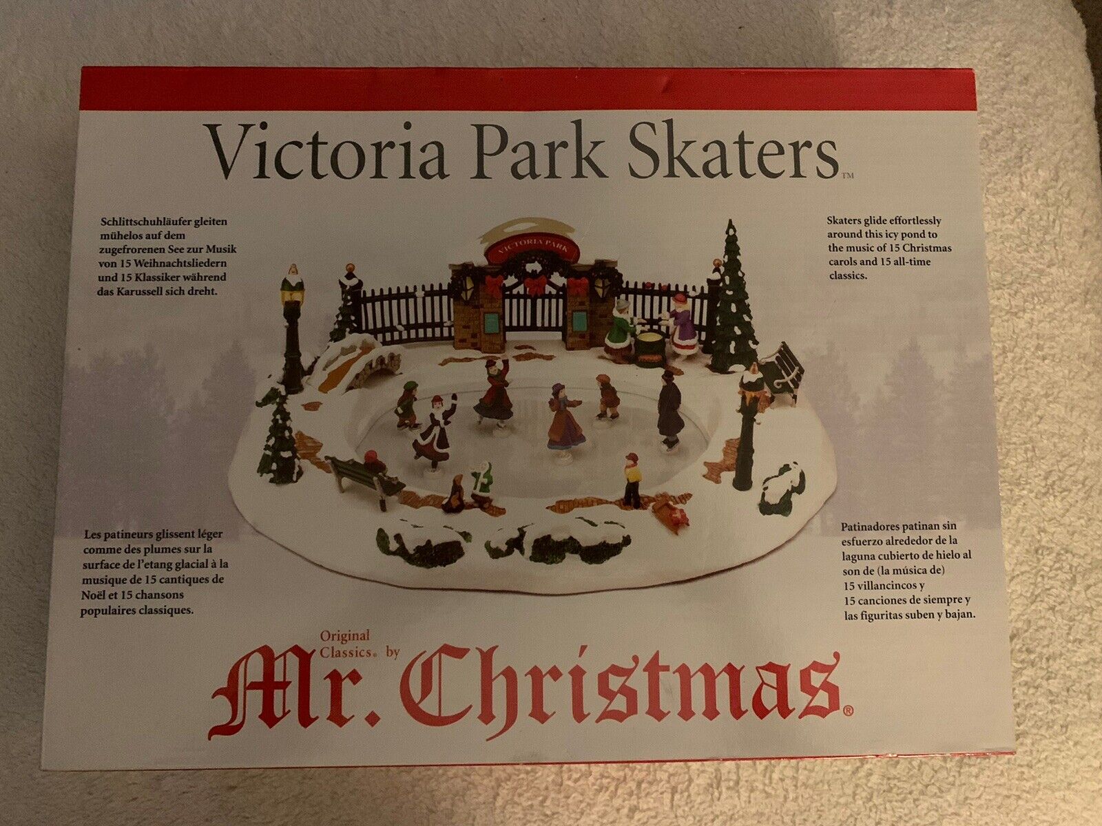 NIB Mr. Christmas Victoria Park Skaters In New Original Box - 2004 - RARE