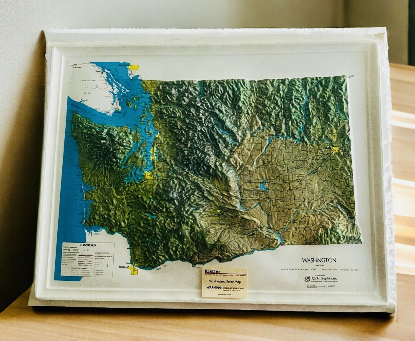 New & Sealed Washington in 3-D Kistler Graphics Vinyl Raised Relief Map 3D
