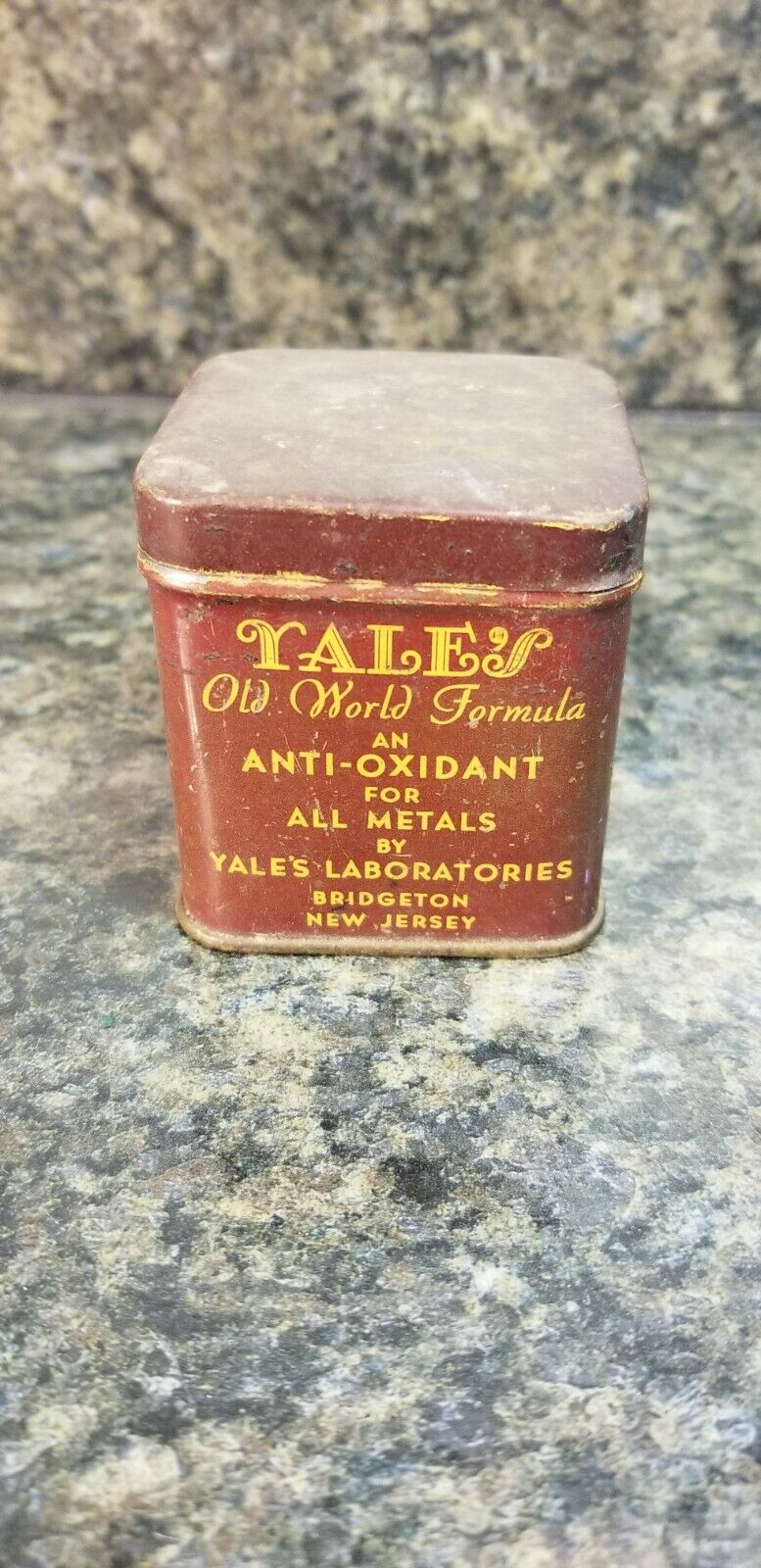 Vintage Tin Yale's Old World Formula An Anti-Oxidant for All Metals