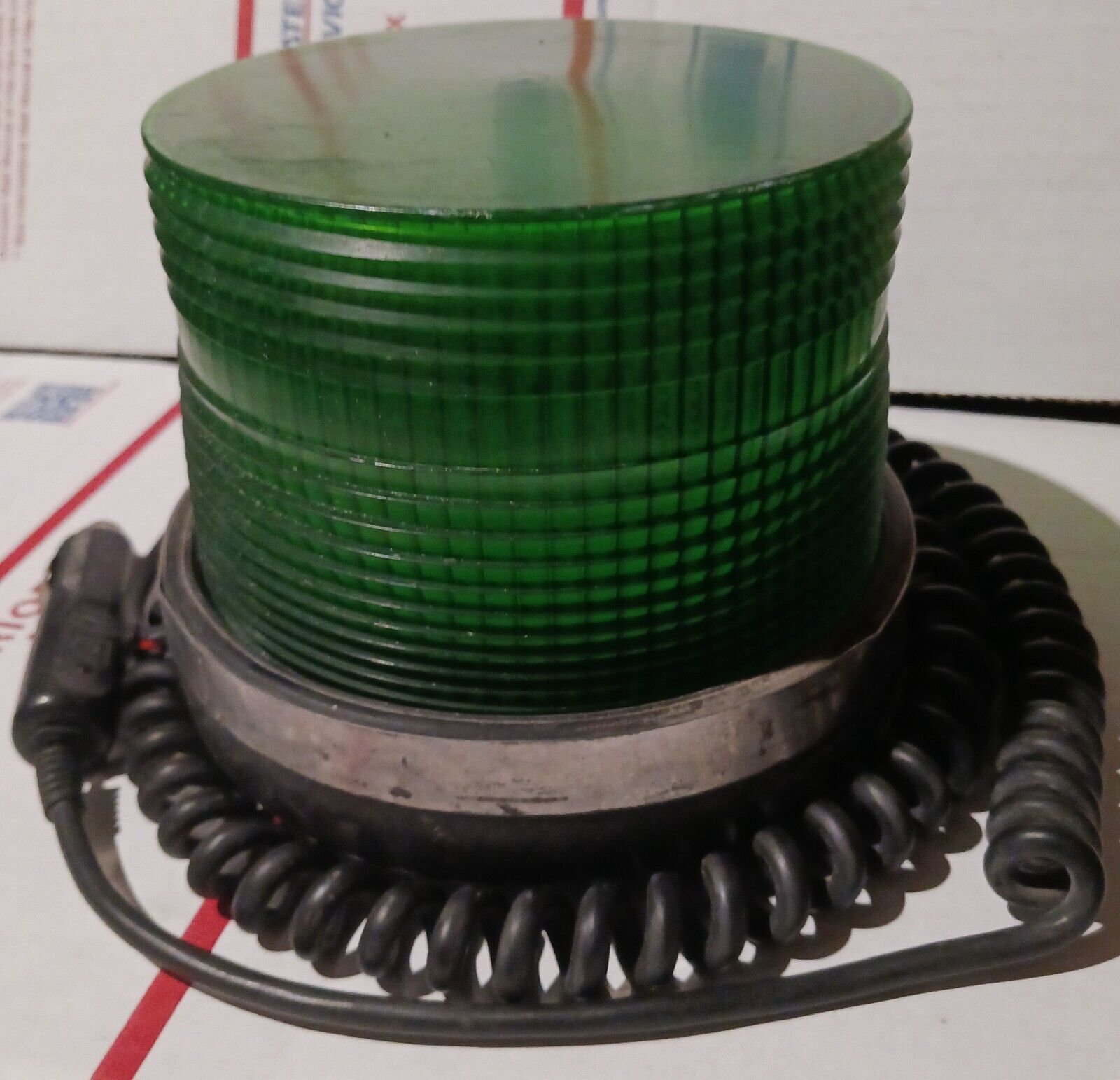 Magnetic Bottom Green Flashing Party Light