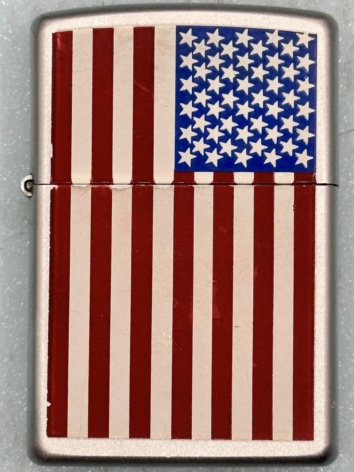 Vintage 2002 American Flag Design Chrome Zippo Lighter