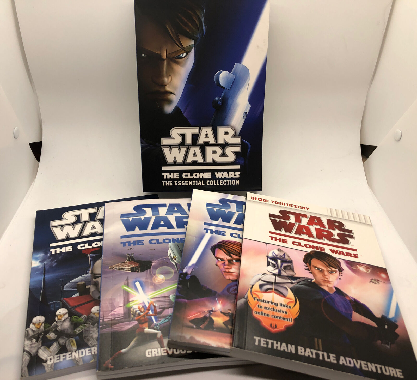 Star Wars The Clone Wars: The Essential Collection- 4 Book Set Young Adult